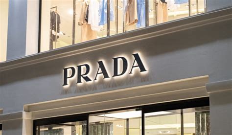 vicenza negozio prada|negozi prada locatori.